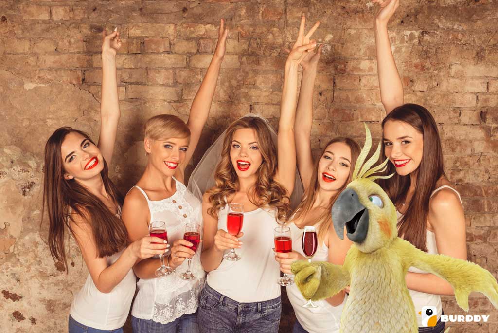 A Photobooth For An Unforgettable Evjf Burddy Luxembourg A Photobooth For An Unforgettable Evjf Burddy Luxembourg