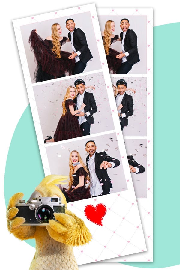 A photo frame in strip format for the BURDDY wedding photobooth